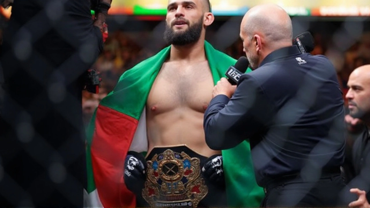 Khamzat Chimaev domina Du Plessis e toma o cinturão dos médios no UFC 319 em Chicago