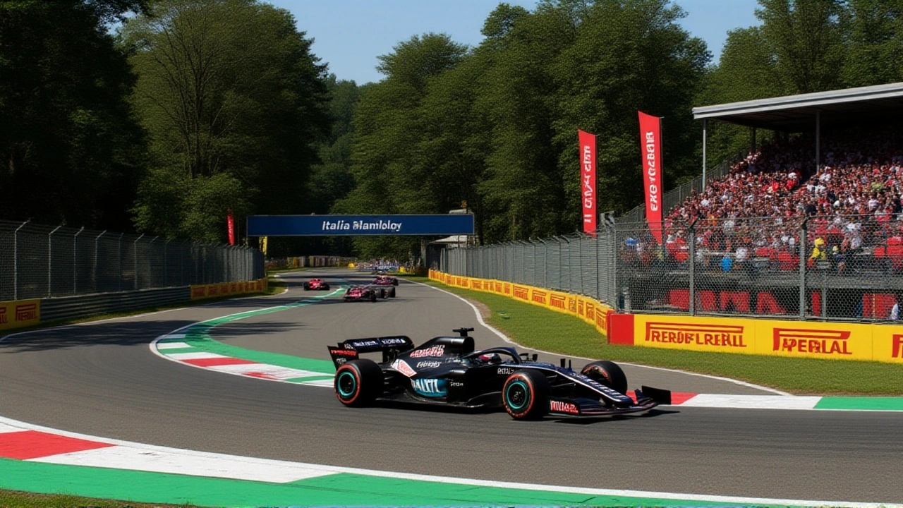 Hamilton e Leclerc firmam dobradinha histórica da Ferrari no 1.º treino livre em Monza